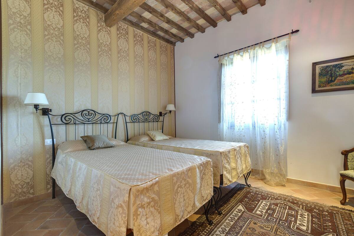 Premium bedding, minibar, in-room safe, individually decorated