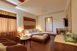 Literie de qualité supérieure, coffres-forts dans les chambres