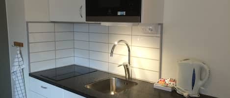 咖啡機/沖茶器、電熱水壺