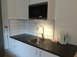 Cafetera/tetera, tetera/pava eléctrica