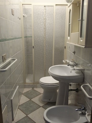 Bathroom - Villa La Rocca (Castelsardo)