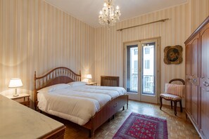 Apartment, 3 Schlafzimmer | 3 Schlafzimmer, Schreibtisch, Bügeleisen/Bügelbrett, Babybetten