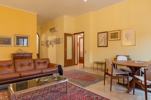 Apartment, 3 Bedrooms