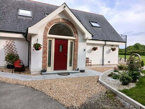 Bagian depan properti