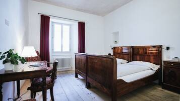 Double or Twin Room, 2 Single Beds