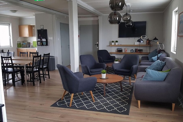 Área de estar no saguão