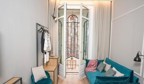 Télévision à écran plat