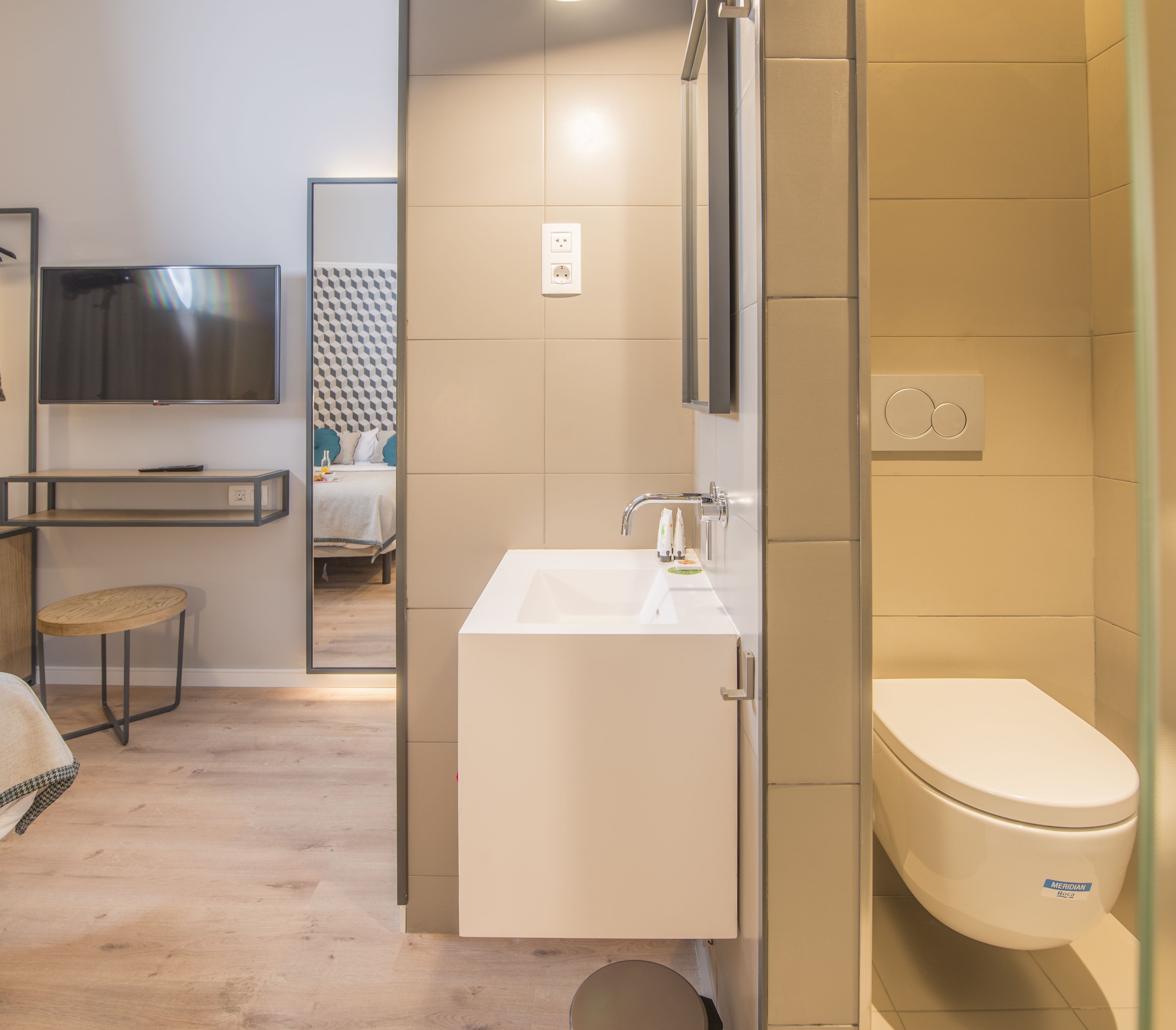 double room, balcony, city view | bathroom | shower, free toiletries, hair dryer, towels