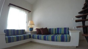 Basic-Apartment, 1 Schlafzimmer | Wohnzimmer | Flachbildfernseher