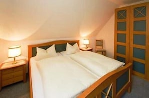 In-room safe, free cots/infant beds, free WiFi, bed sheets