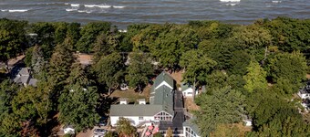 Rosemont Inn Resort B&B