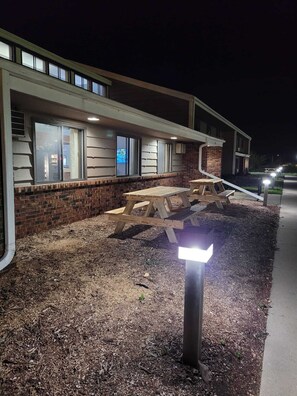 Front of property - Belgium Inn & Suites (Belgium)