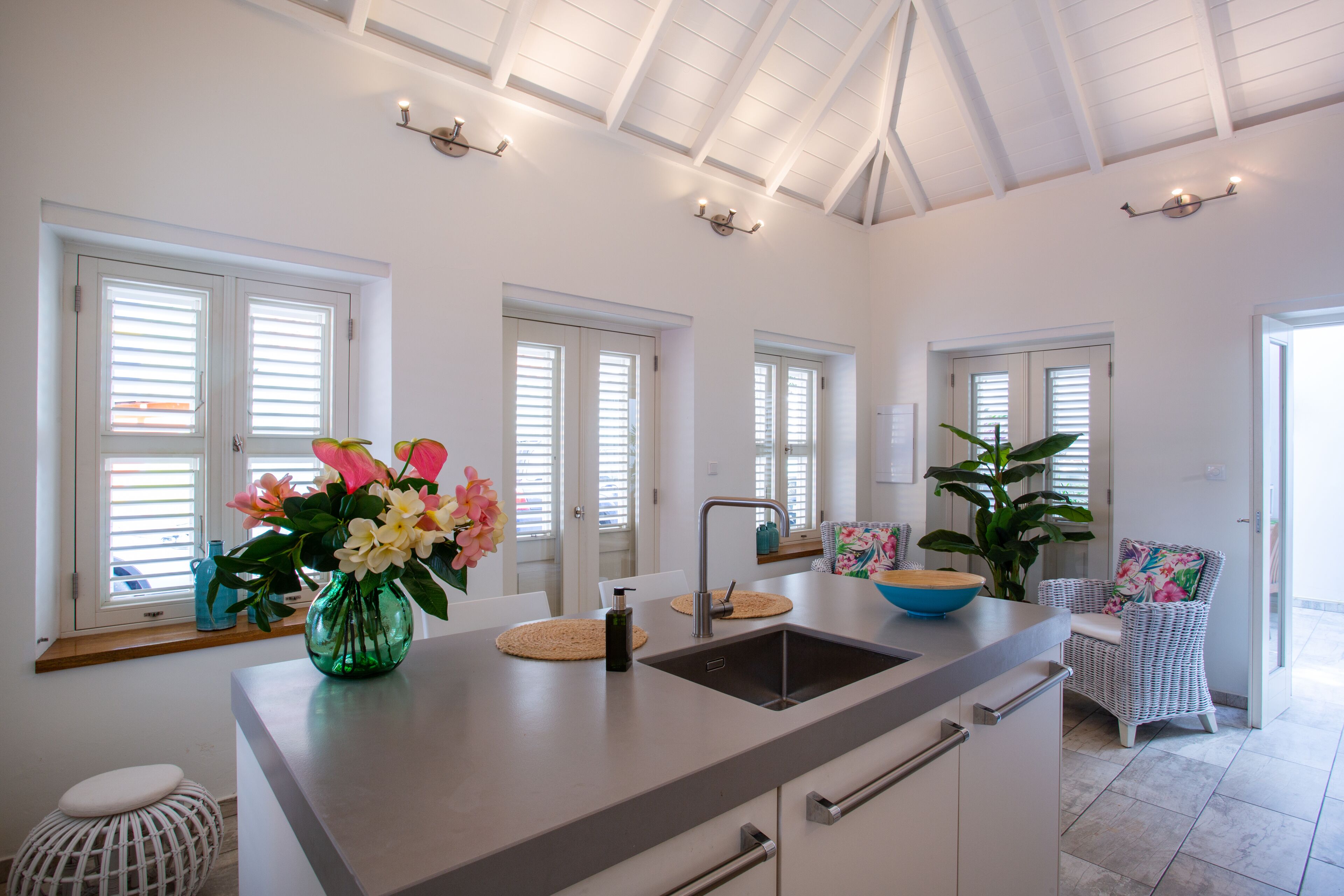 Luxurious monumental suite with private terrace and private pool. | Private kitchen