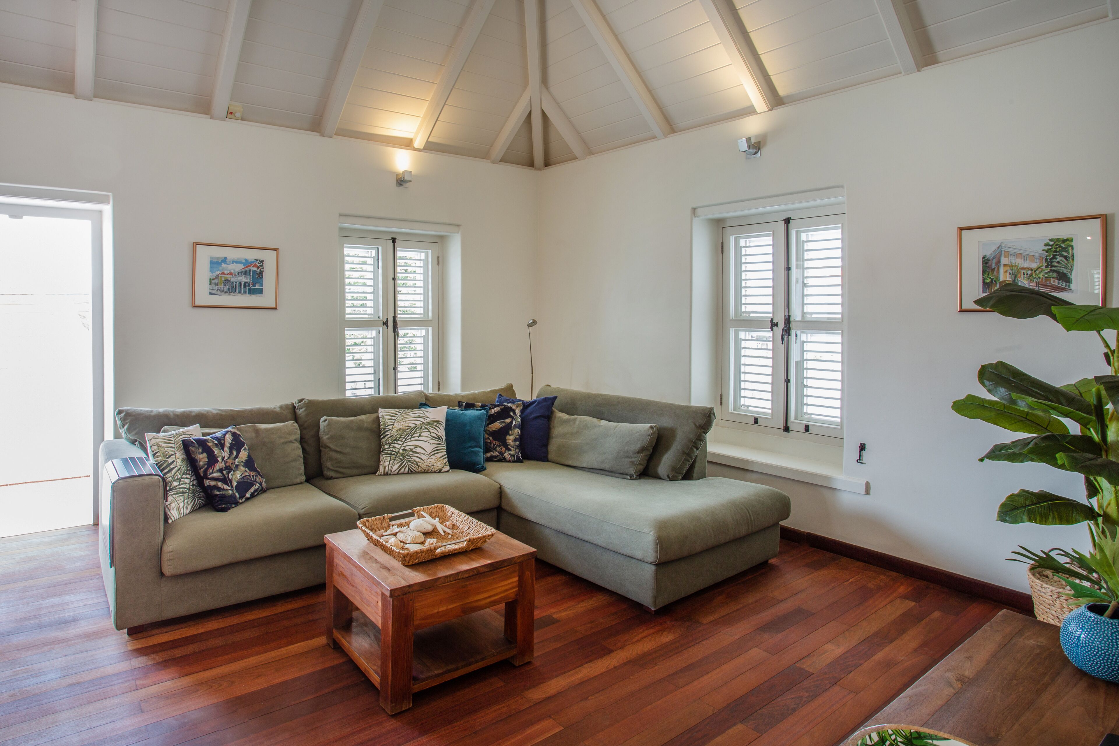 deluxe monumental top floor two bedroom apartment with private pool and terrace | living room | smart tv, netflix, streaming services