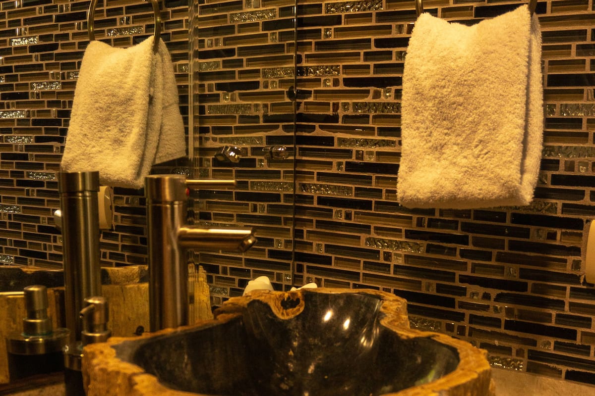 superior triple room, 1 bedroom, mountain view | 1 bedroom, in-room safe, individually decorated, individually furnished