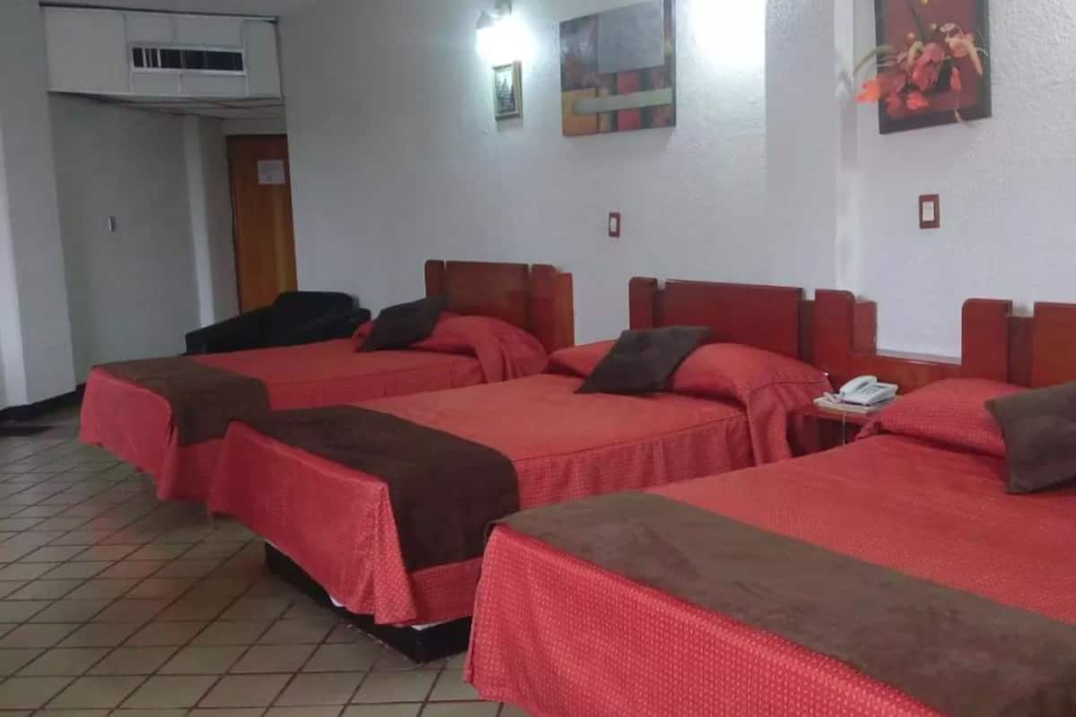 Triple Room | Premium bedding, in-room safe, desk, iron/ironing board
