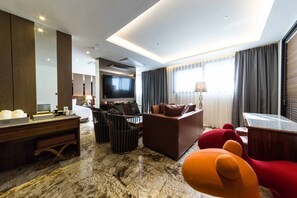 Penthouse - Guri Galmae Indi Present Hotel (Guri)