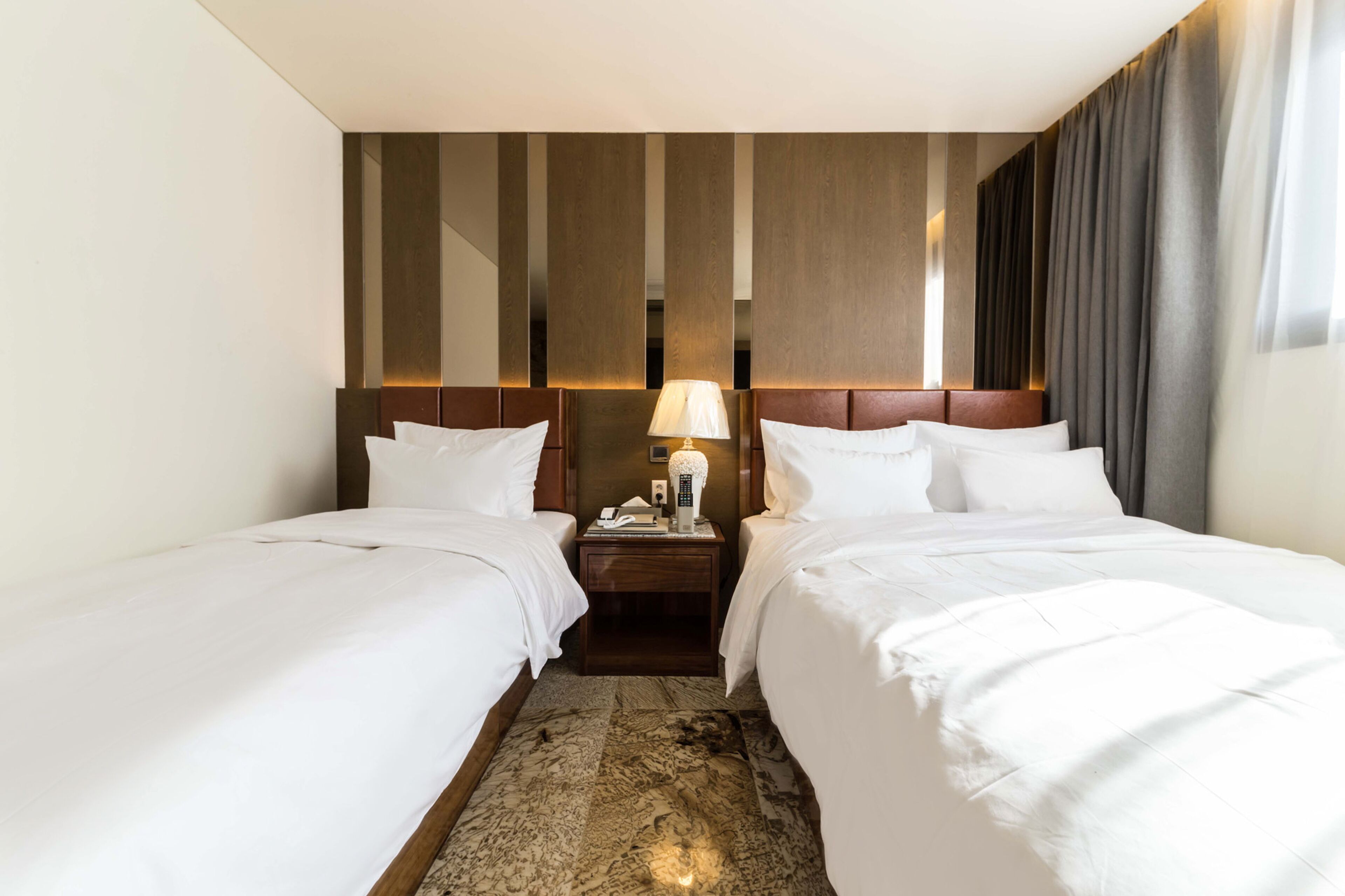 penthouse | 1 bedroom, down duvets, individually decorated, individually furnished