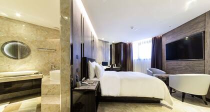 Guri Galmae Indi Present Hotel