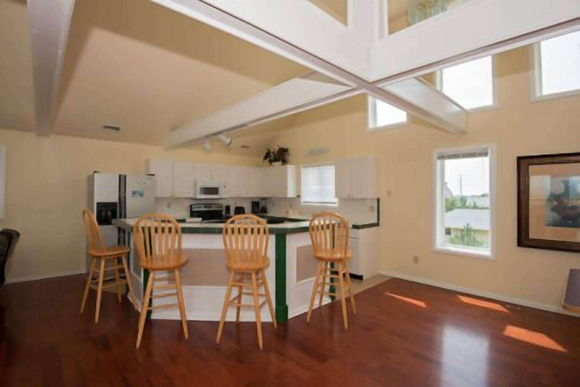 80 – Oceanfront 3 Story Cottage | Private kitchen | Full-size fridge, microwave, oven, coffee/tea maker