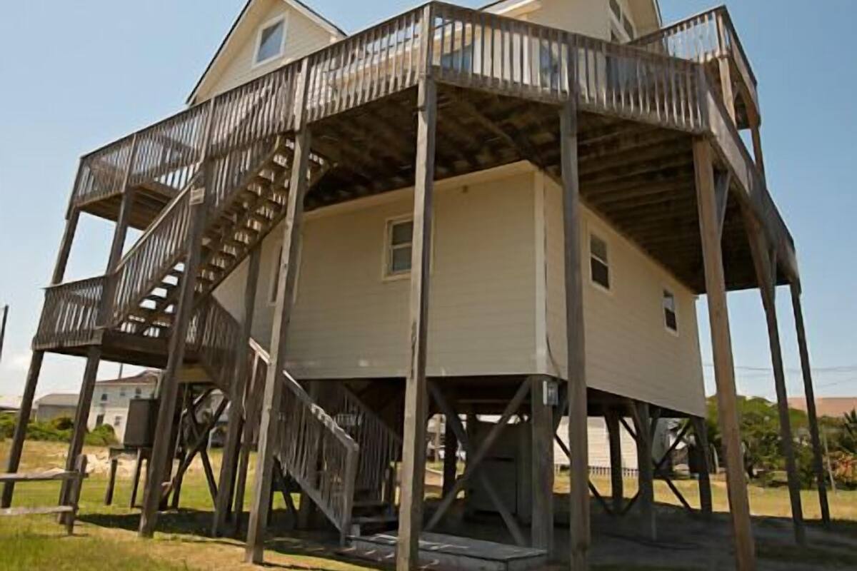 87 – semi oceanfront 3 story cottage | Terrace/patio