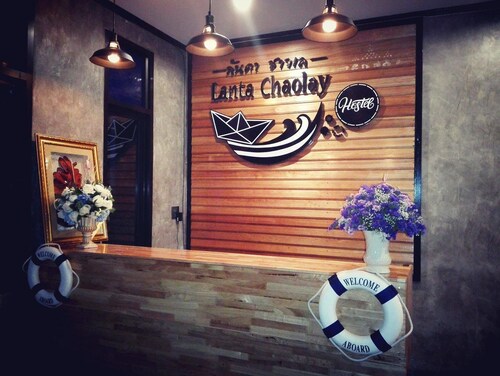 Lanta Chaolay Hostel