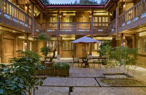 Property grounds - Ivy Garden Hotels & Resorts - Lijiang Henghehao (Lijiang)