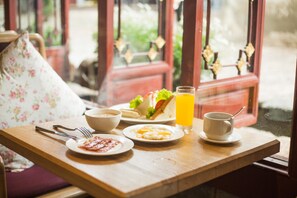 Dining - Ivy Garden Hotels & Resorts - Lijiang Henghehao (Lijiang)