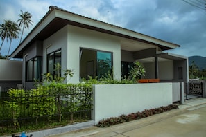 บริเวณภายนอก