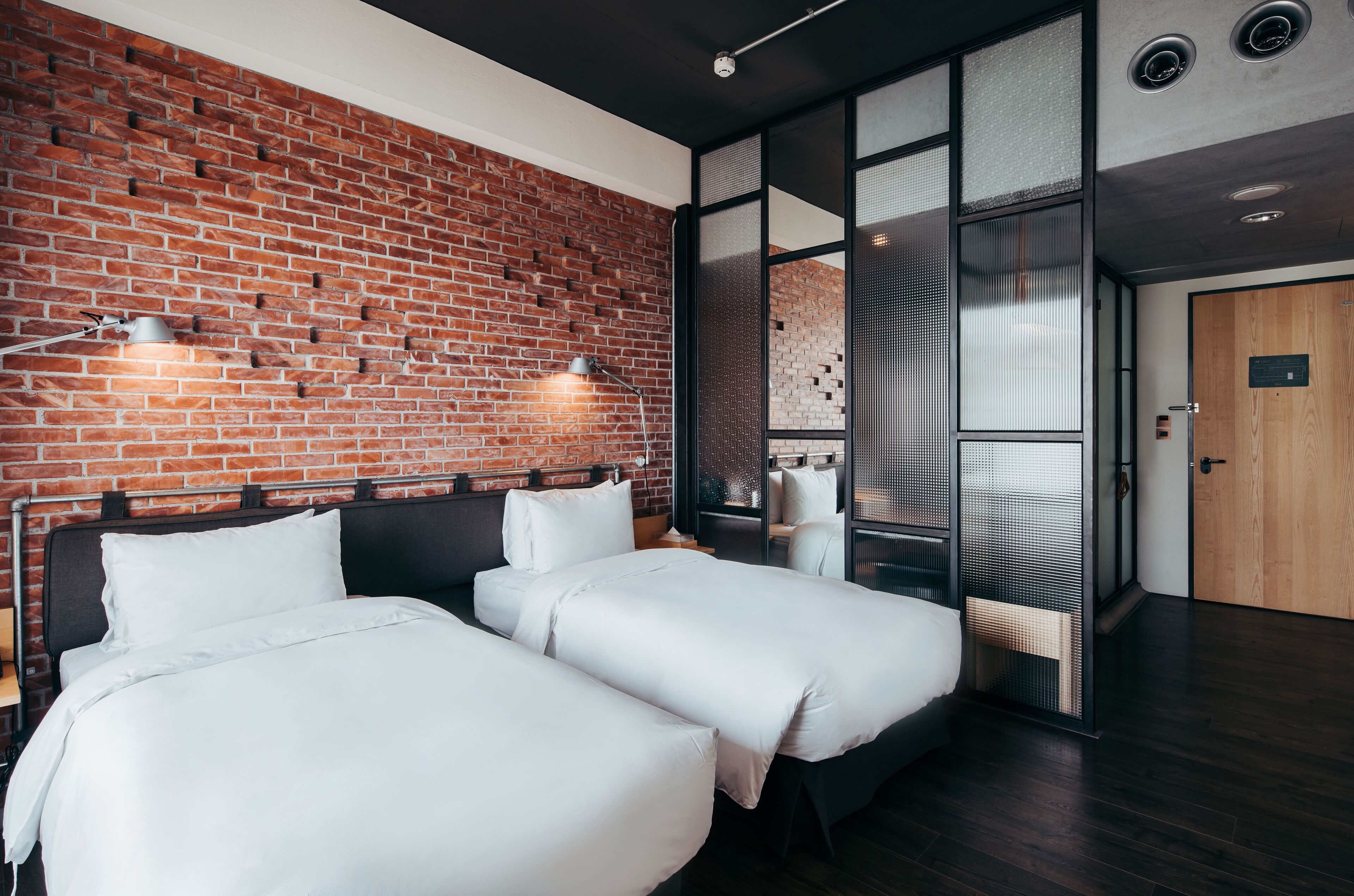 superior twin room | view from room