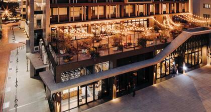 U.I.J Hotel & Hostel