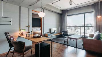 U.I.J Suite | Living area