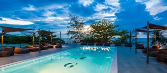 Savage Hostel Koh Tao