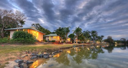 Maroochy River Bungalows