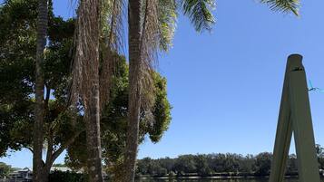 Cabaña básica, 1 habitación, vista al lago | Vista del balcón