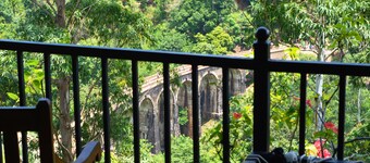 9 Arch View Rest Inn