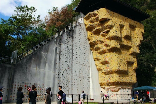 屋外ロック クライミング