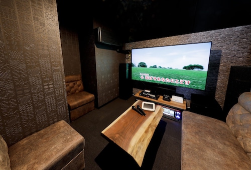 カラオケ ルーム