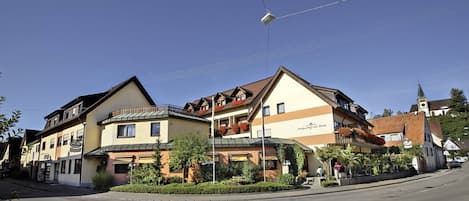 Fachada de la propiedad