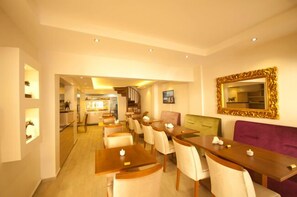 Breakfast and lunch served, Turkish cuisine