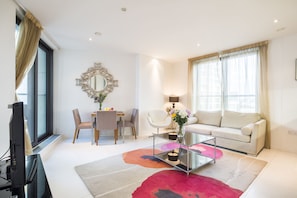 Appartement Confort, 2 chambres | Salle de séjour