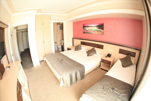 Standard Room | In-room safe, desk, iron/ironing board, free WiFi - Vita Park Boutique Hotel (Izmir)