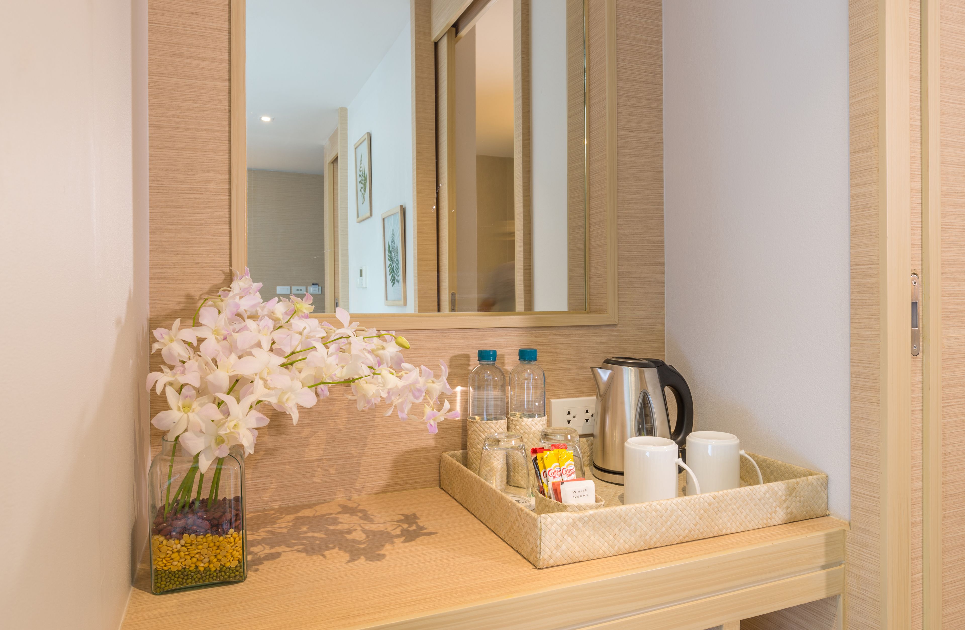 deluxe premier pool view | coffee and/or coffee maker