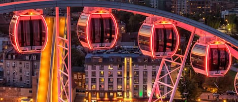 숙박 시설 정면