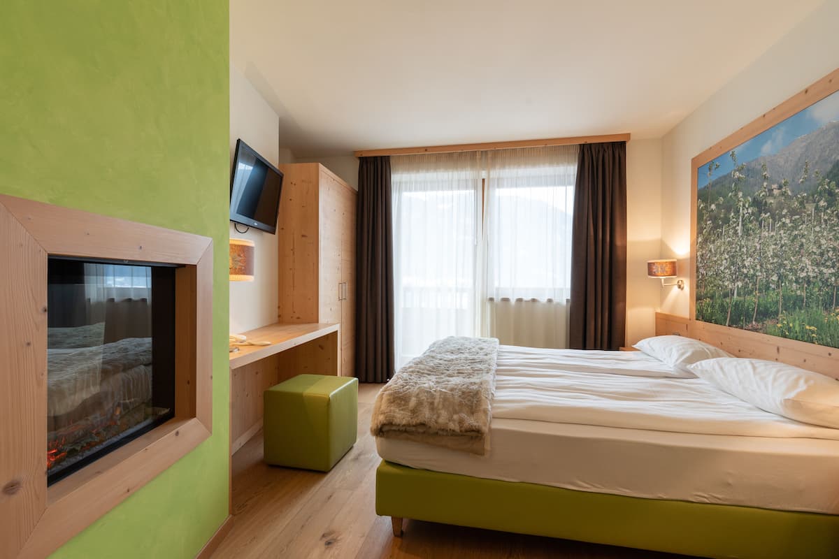 1 chambre, bureau, chambres insonorisées, lits bébé (en supplément)