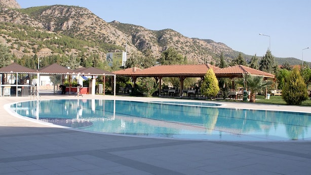 Outdoor pool - Ozdemir Thermal Hotel (Denizli)