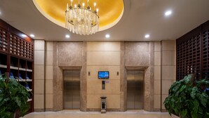 Ảnh chưa phân loại, 5 trong số 38 ảnh, nút