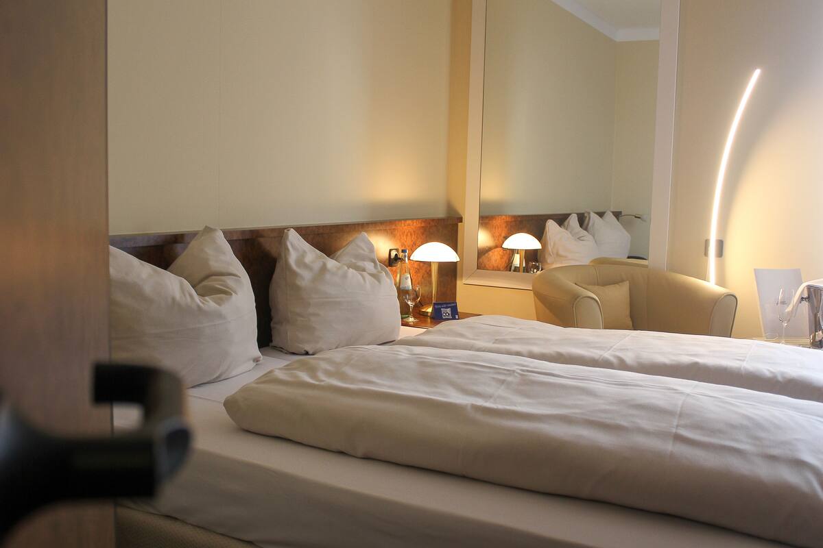 double room | desk, free cots/infant beds, free wifi