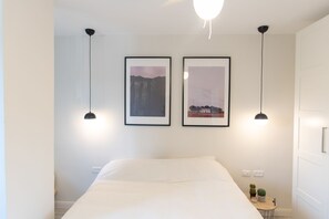 Apartamento Deluxe, 3 habitaciones, vistas a la ciudad | Ropa de cama de alta calidad y colchones con acolchado adicional