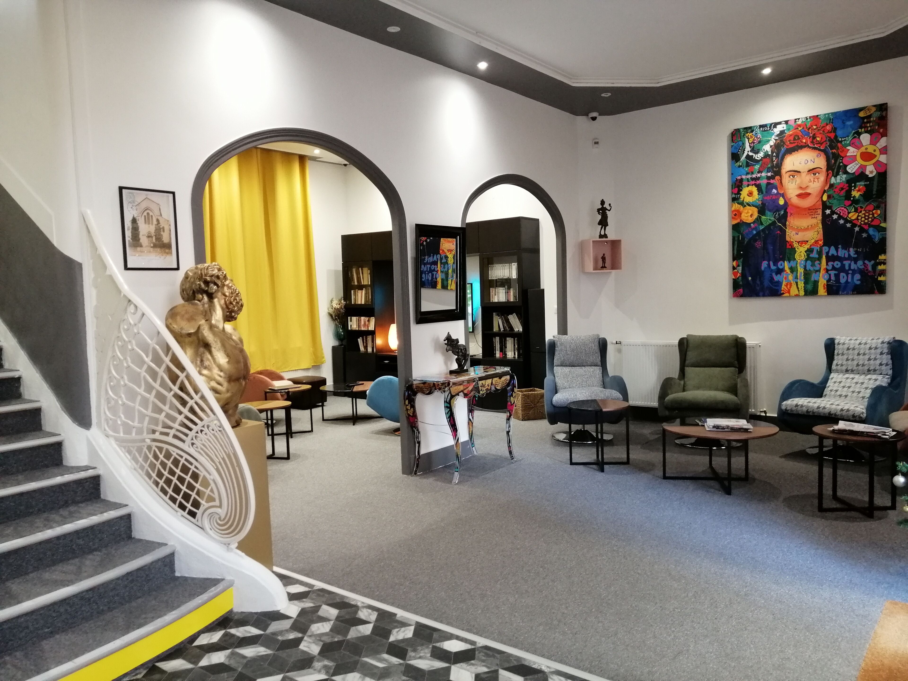 Télévision à écran plat